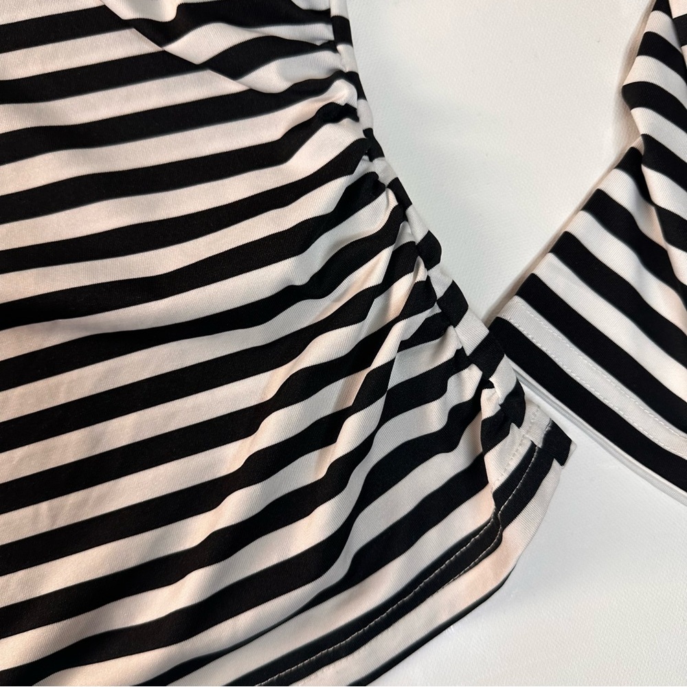 Striped Long Sleeve Tee lightweight - Picture 2 of 4
